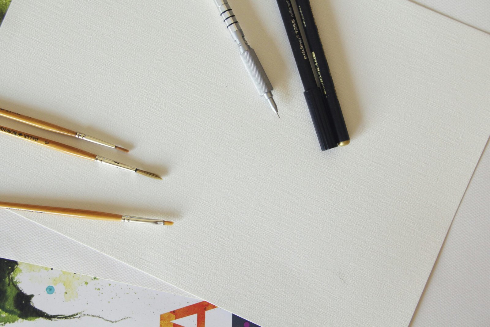 Professional Grade Paint Brushes: Top Picks for Artists and Enthusiasts